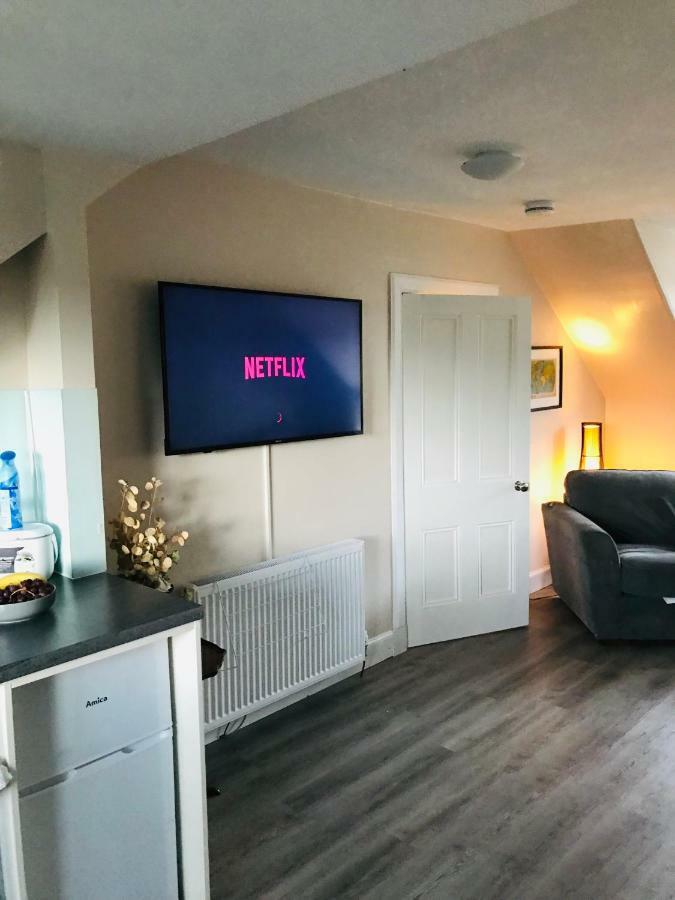 “a Wee Pad In Dunfermline” Apartment *